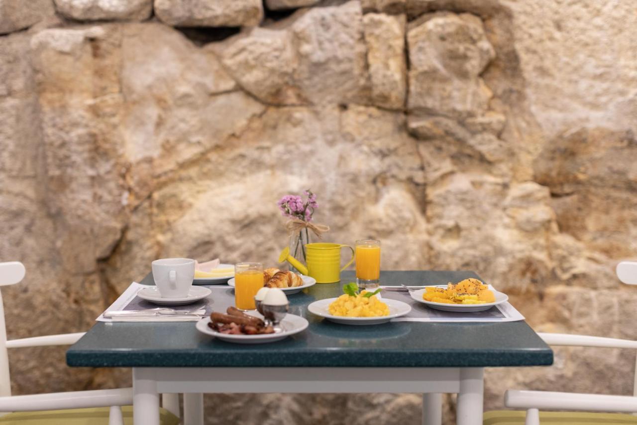 Legendary Porto Hotel Bagian luar foto