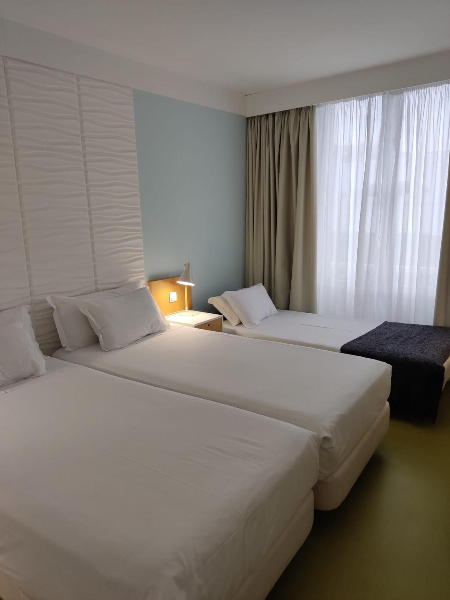 Legendary Porto Hotel Bagian luar foto