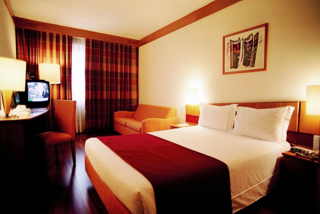 Legendary Porto Hotel Bagian luar foto
